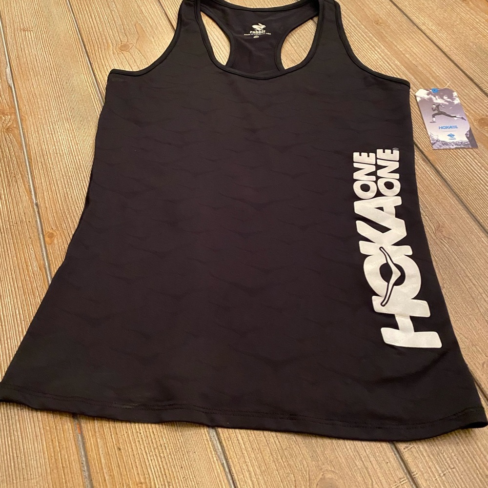 NWT  Hoka one one rabbit tank